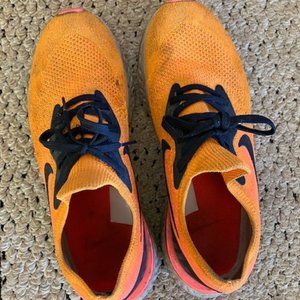 NIke Epic React Flyknit Size 9.5
